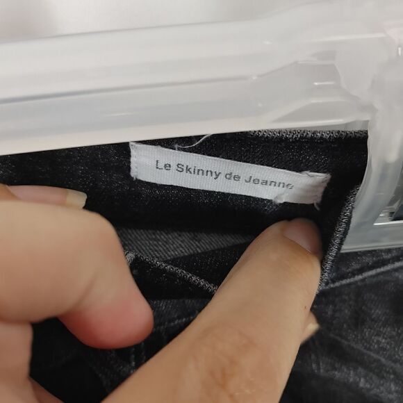 Frame - Le Skinny De Jeanne in Mercer Distressed Women's Size 29. Distressed raw - Picture 7 of 8